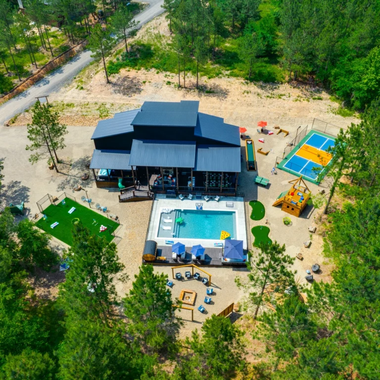 #airbnbexperience #airbnbhomes #realestatephotography #realestatephotographer #AirbnbVibes #brokenbowphotographer