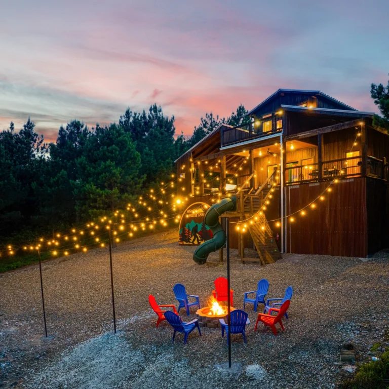Sweet Sunrise
:::
#airbnbexperience #airbnbhomes #realestatephotography #realestatephotographer #AirbnbVibes #Brokenbowphotographer #brokenbowphotography