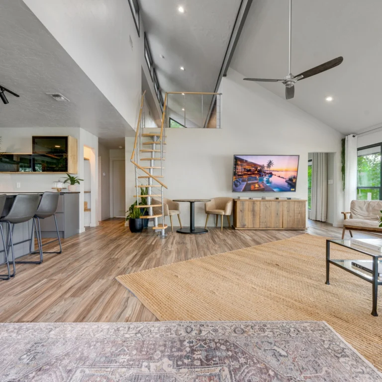 Thank you for entrusting this to us, @robinsheedy1 . You've got to see this home in Pittsburg, TX👌
:::
#etxrealestate #realestatephotography #realestatephotographer #pittsburgtxphotographer #pittsburgtxrealestate #lakebobsandlinrealestate