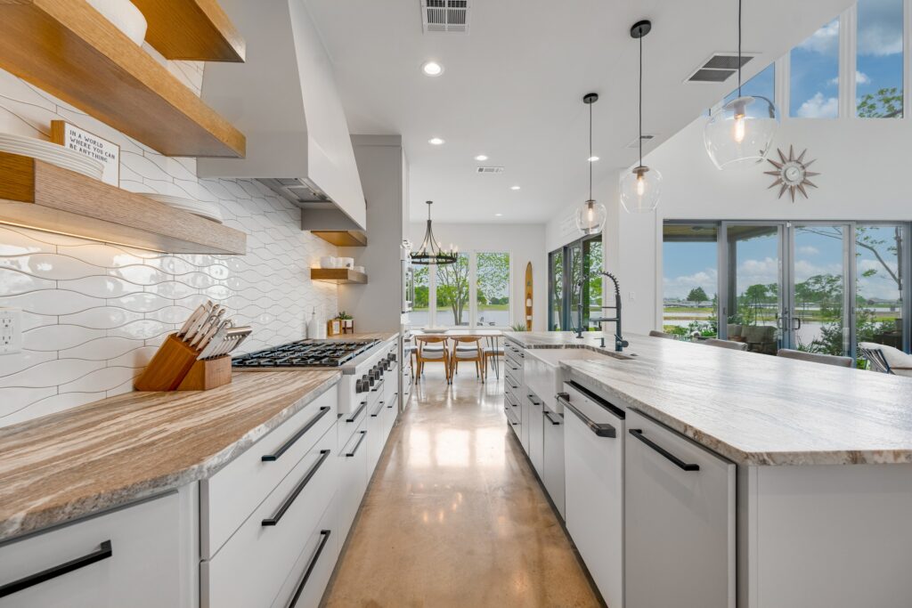 Hey, good lookin' what's cookin'? 🥩

:::

#etxphotographer #realestatephotography #easttexasrealestatephotography #kitchen